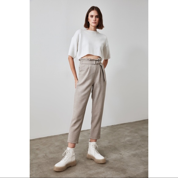 Woman Ankle Cropped Gray Tie Pants Medium - Picture 3 of 6